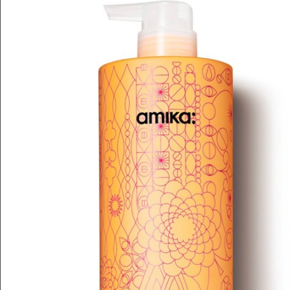 Professional hair shampoo and conditioner I am a cosmetologist